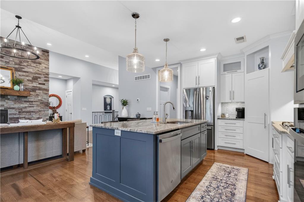 9115 Southwest 12th Street Lee's Summit, MO 64064 - Photo 19 of 50