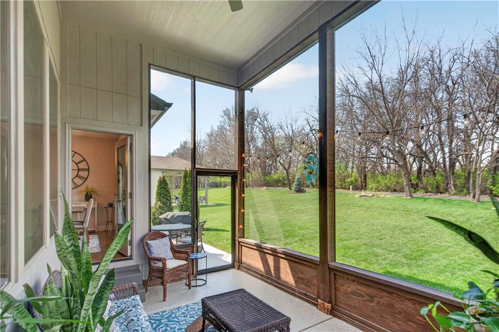 9115 Southwest 12th Street Lee's Summit, MO 64064 - Photo 25 of 50