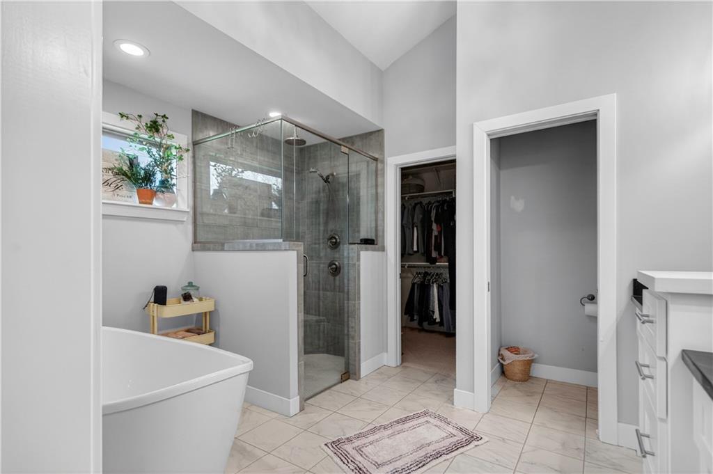 9115 Southwest 12th Street Lee's Summit, MO 64064 - Photo 31 of 50