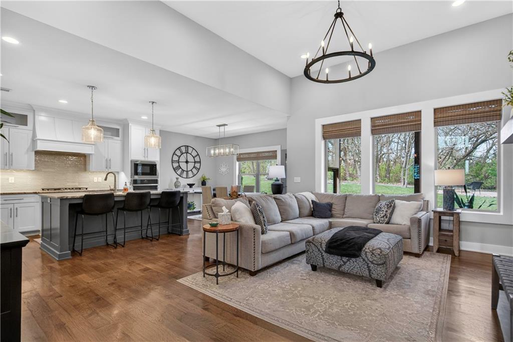 9115 Southwest 12th Street Lee's Summit, MO 64064 - Photo 9 of 50