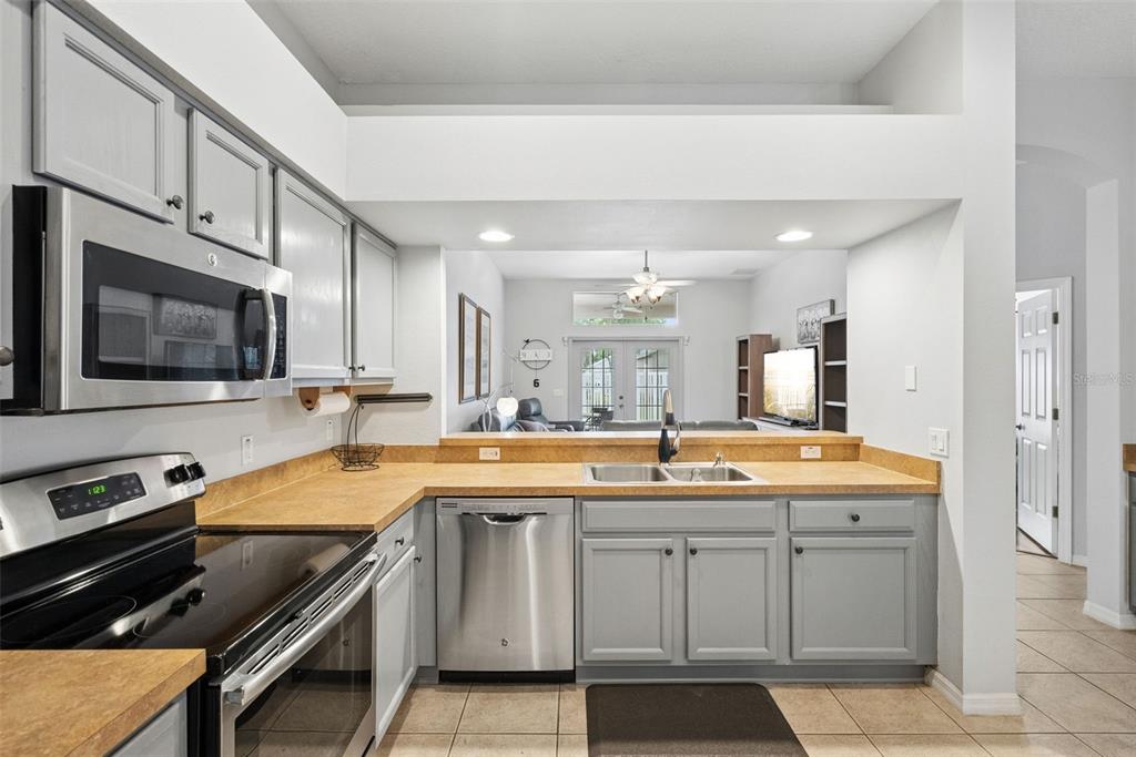 180 Kettering Road Deltona, FL 32725 - Photo 9 of 28