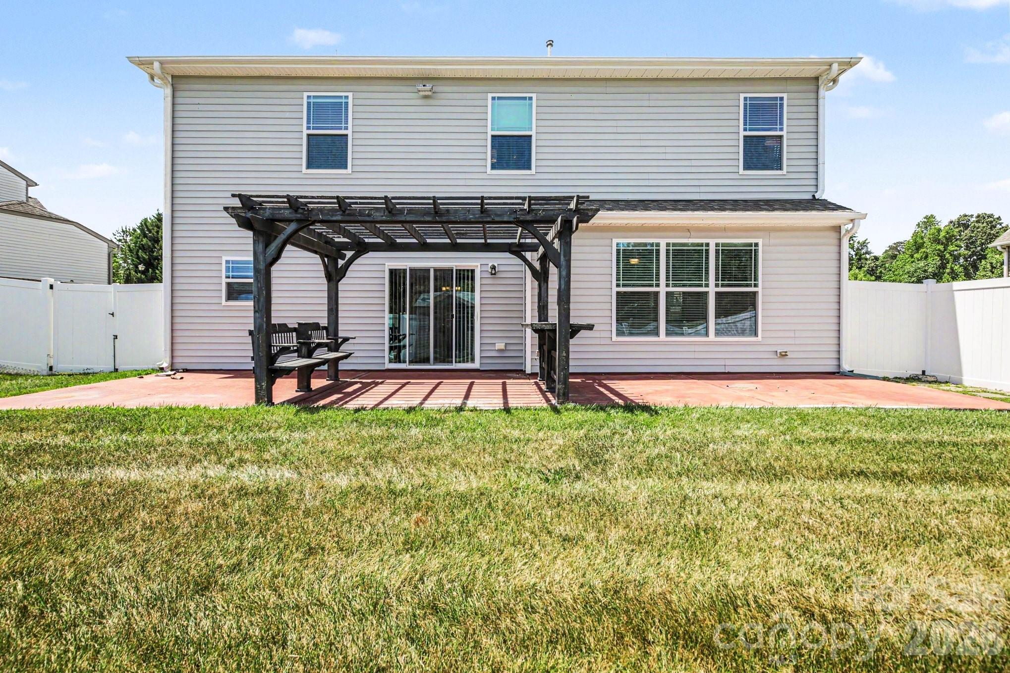 2506 Copperleaf Court High Point, NC 27265 - Photo 28 of 36