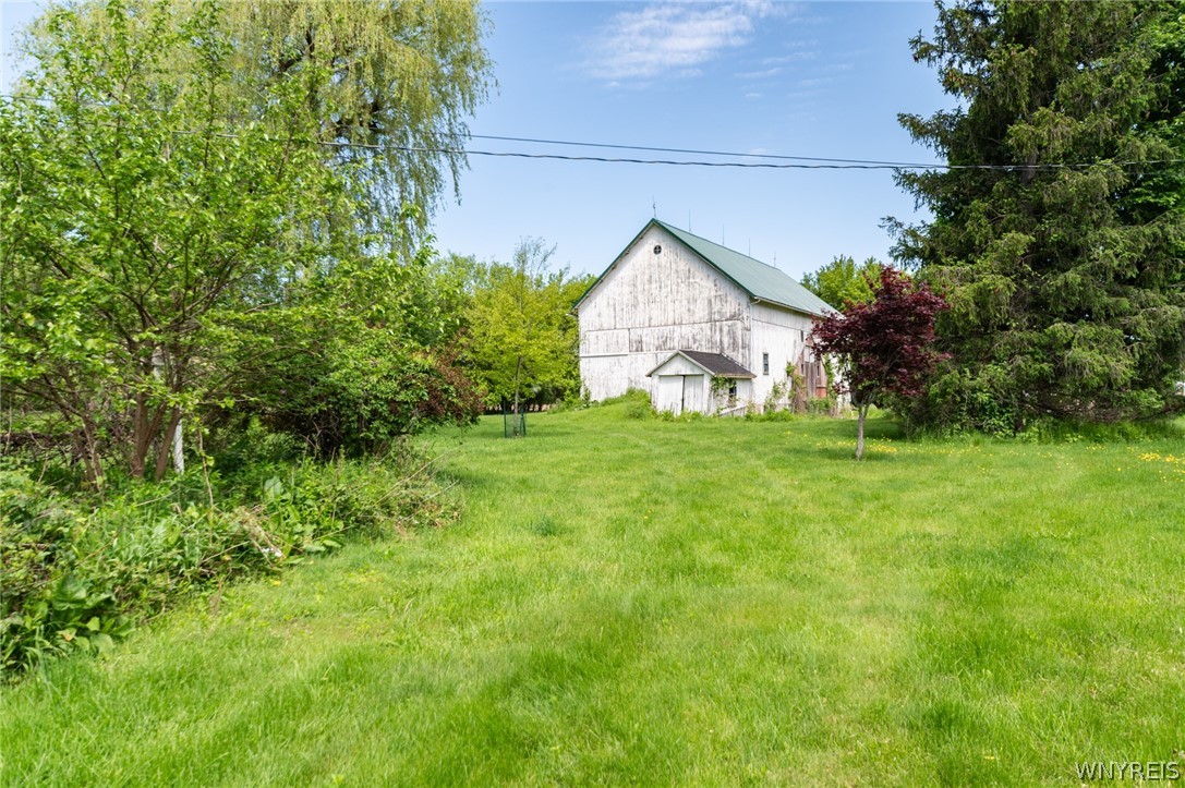 9318 Creek Road Batavia, NY 14020 - Photo 9 of 46