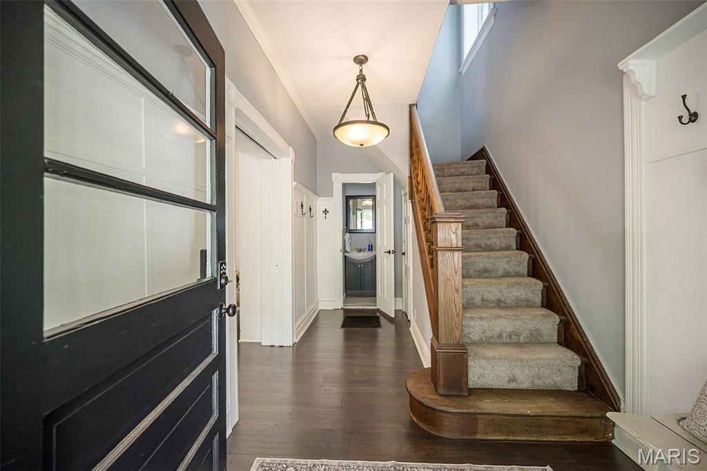 6284 Reber Place St. Louis, MO 63139 - Photo 5 of 55