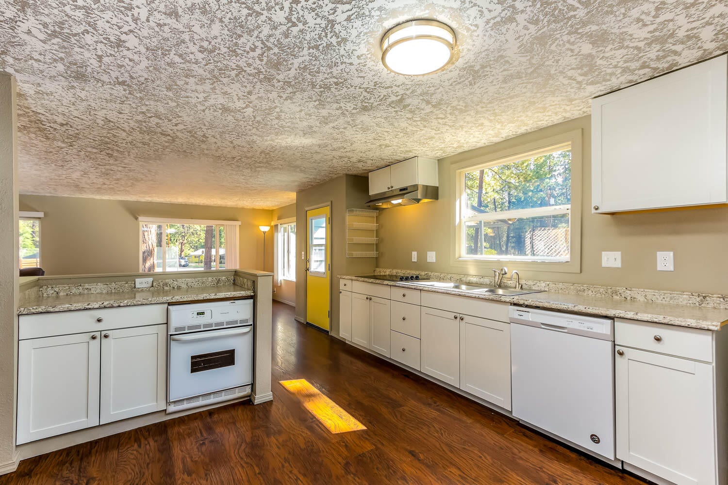 19151 Kiowa Road Bend, OR 97702 - Photo 3 of 32 Bright Remodeled Kitchen