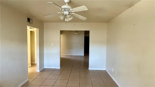 $1,250 | 1516 Aviators Street, Unit C, New Orleans, LA 70122