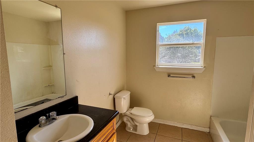 1516 Aviators Street, Unit C New Orleans, LA 70122 - Photo 8 of 9