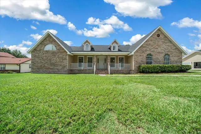 $419,000 | 2542 Southeast 27th Street, Ocala, FL 34471