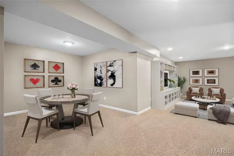 $525,000 | 819 Honeywood Drive, Lake St. Louis, MO 63367