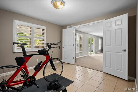 $525,000 | 819 Honeywood Drive, Lake St. Louis, MO 63367