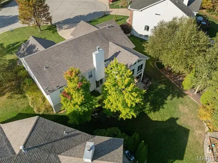 $525,000 | 819 Honeywood Drive, Lake St. Louis, MO 63367