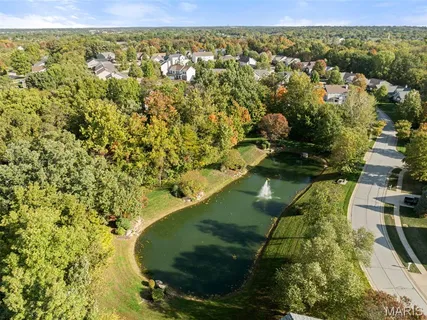 $525,000 | 819 Honeywood Drive, Lake St. Louis, MO 63367