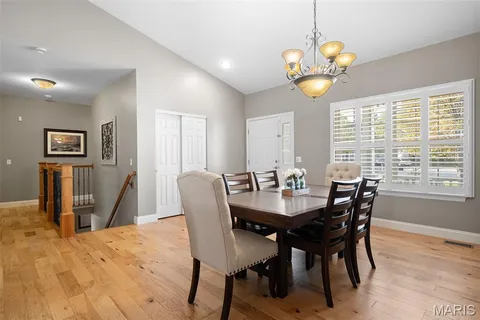 $525,000 | 819 Honeywood Drive, Lake St. Louis, MO 63367