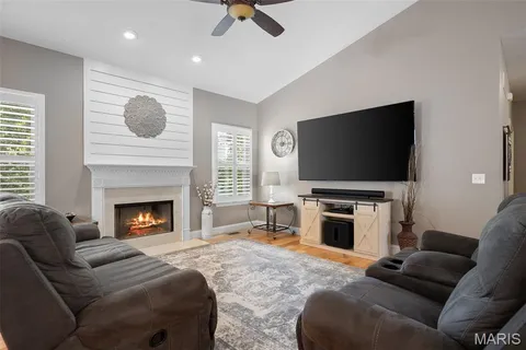 $525,000 | 819 Honeywood Drive, Lake St. Louis, MO 63367