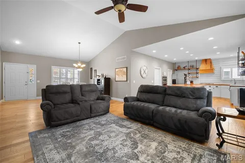 $525,000 | 819 Honeywood Drive, Lake St. Louis, MO 63367