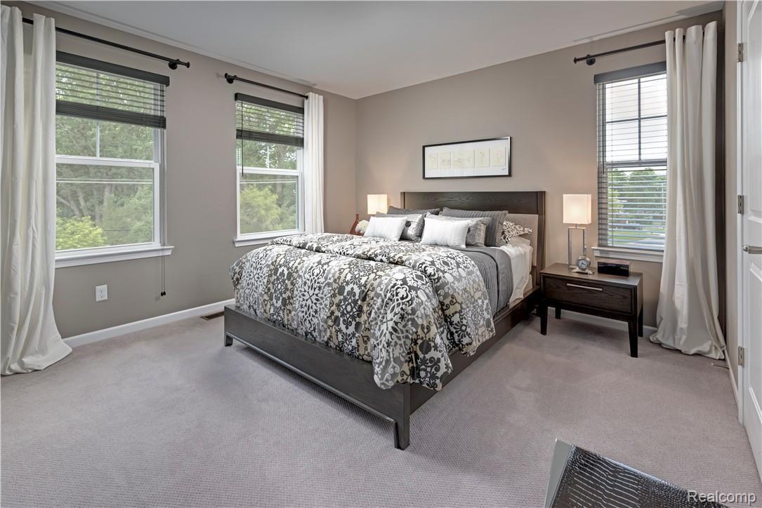 2500 Normandy Road, Unit 15 Royal Oak, MI 48073 - Photo 9 of 18 20160719_1091 Sherman Drive FINAL PRINT (10 of 27).jpg