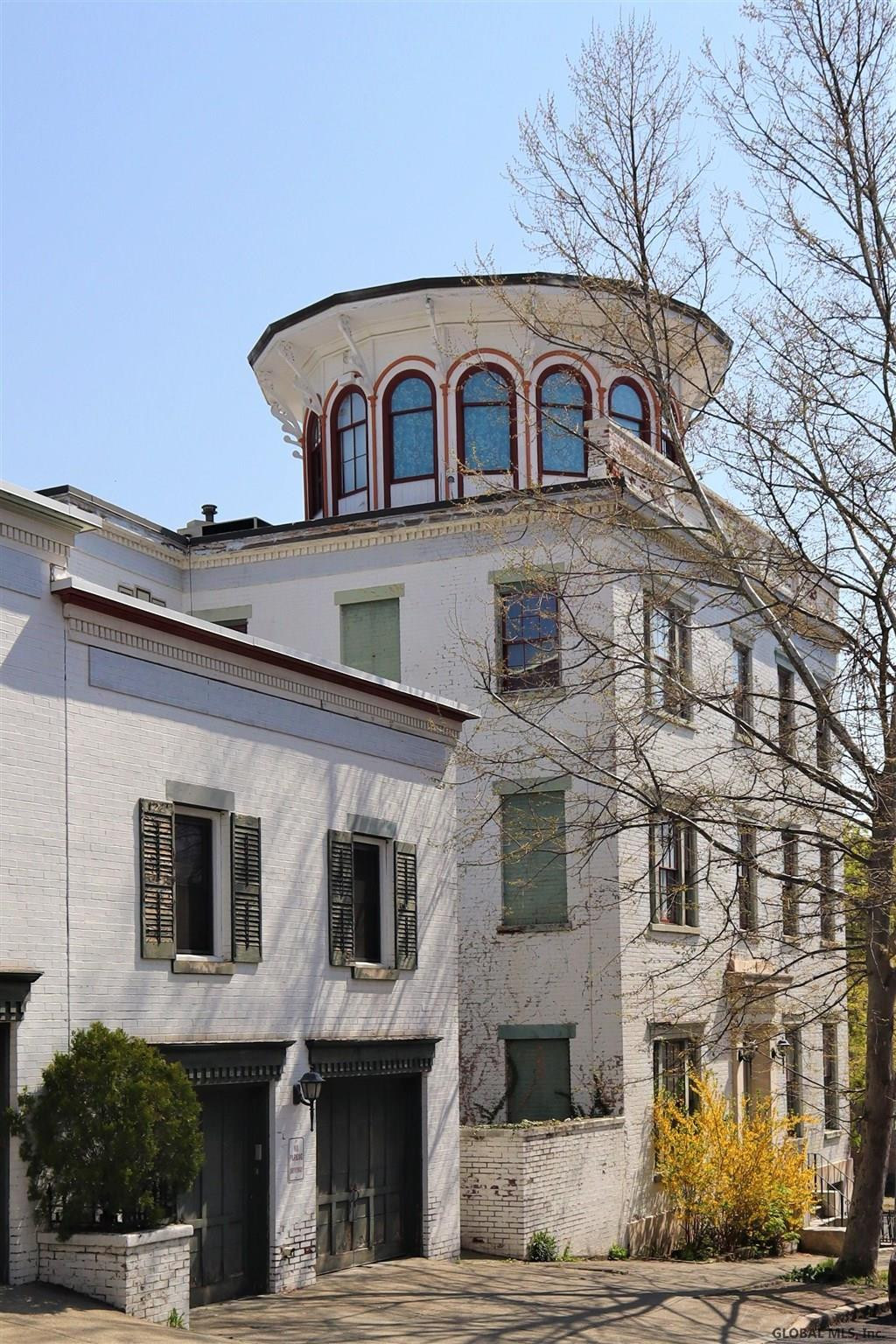 2 Ash Grove Place, Unit 4 Albany, NY 12202 - Photo 2 of 37 Photo 2