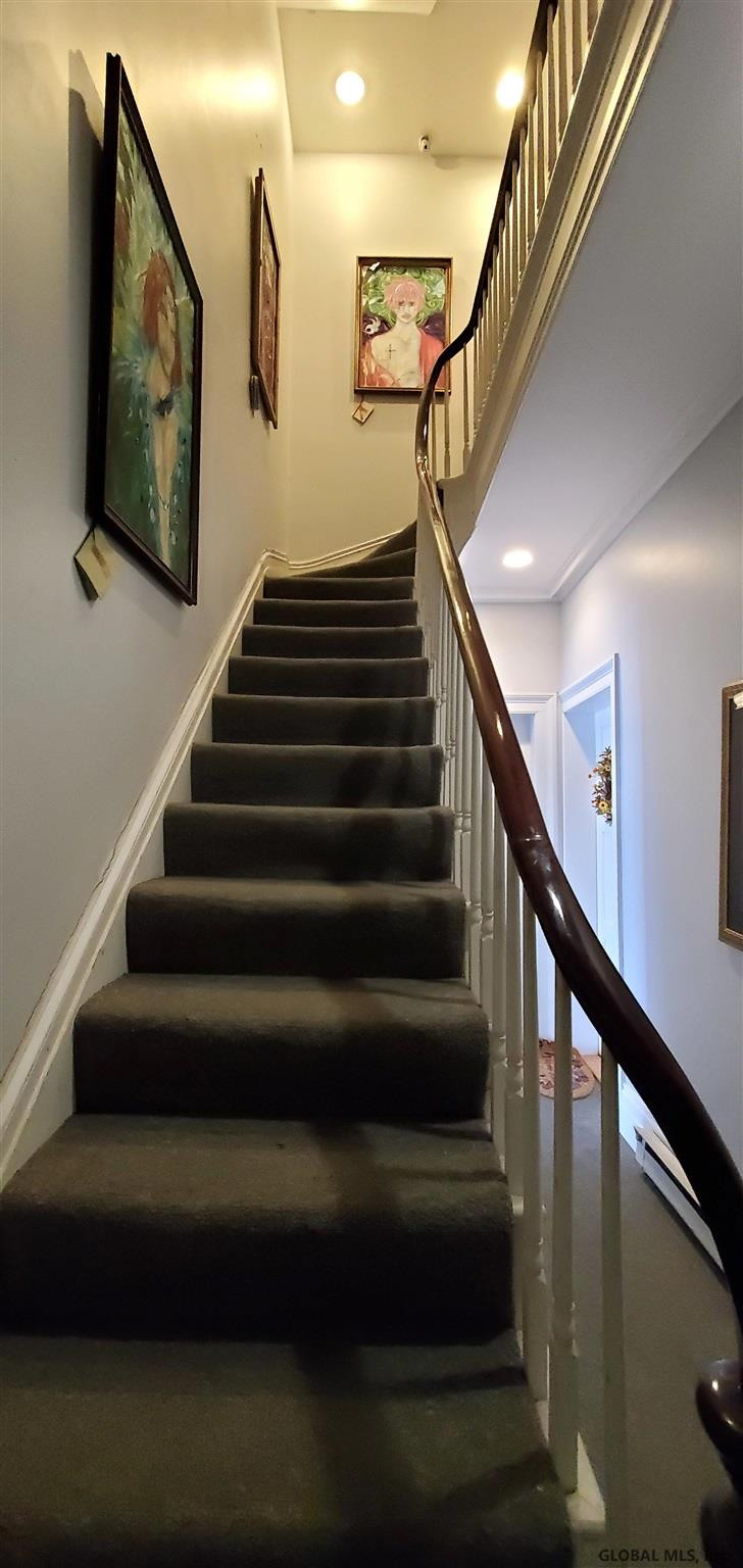 2 Ash Grove Place, Unit 4 Albany, NY 12202 - Photo 5 of 37 Photo 6