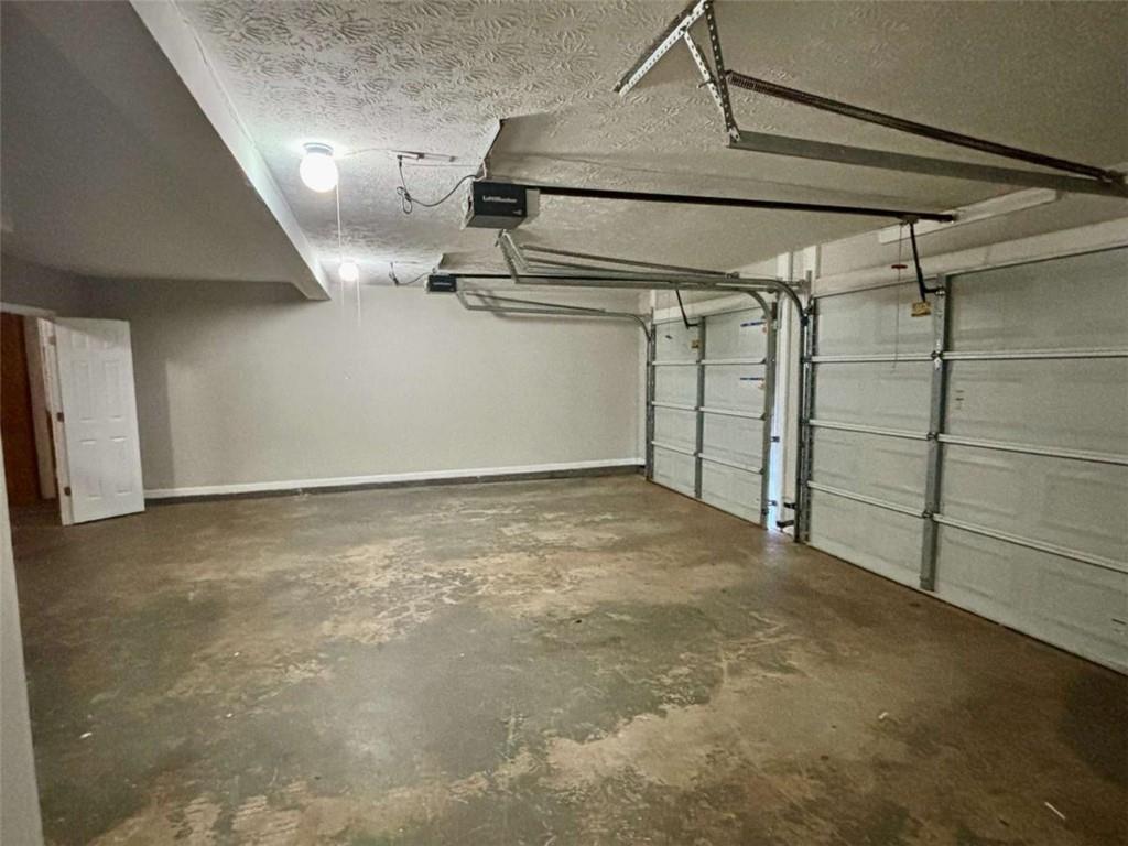 275 Thorn Brook Circle Bethlehem, GA 30620 - Photo 28 of 32 a view of a room with an empty space