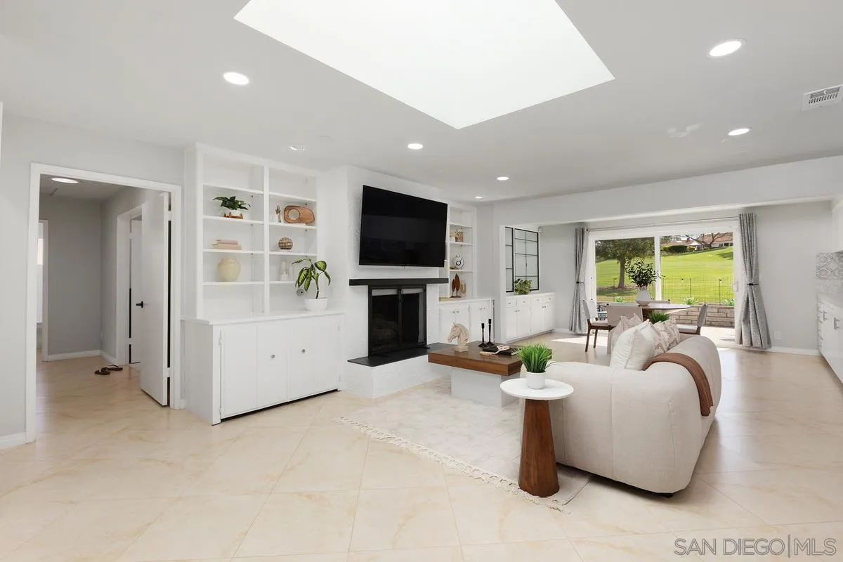 12262 Ranch House Road San Diego, CA 92128 - Photo 10 of 57 Gallery Image 10