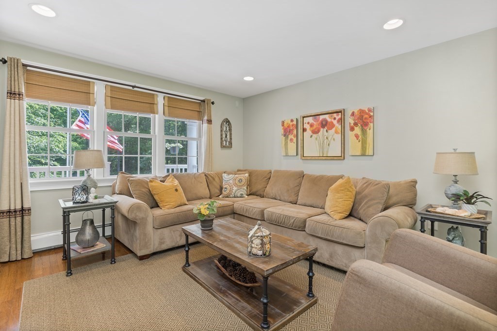 117 Old Forge Road Scituate, MA 02066 - Photo 8 of 34 Gallery Image 8
