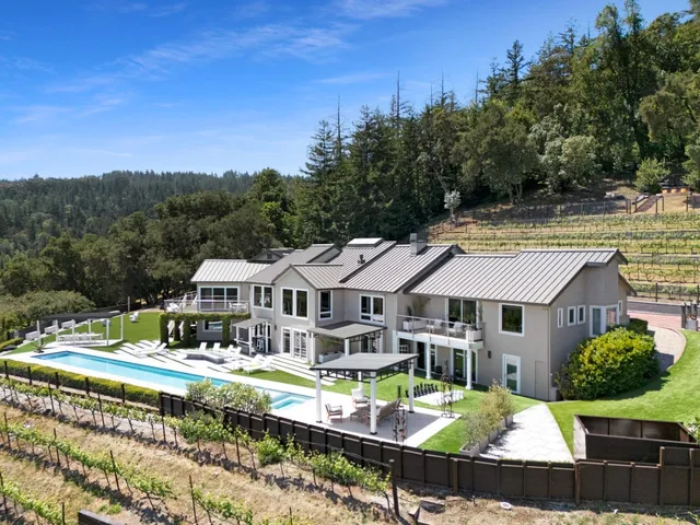 $13,950,000 | 25 Oakhill Drive, Woodside, CA 94062