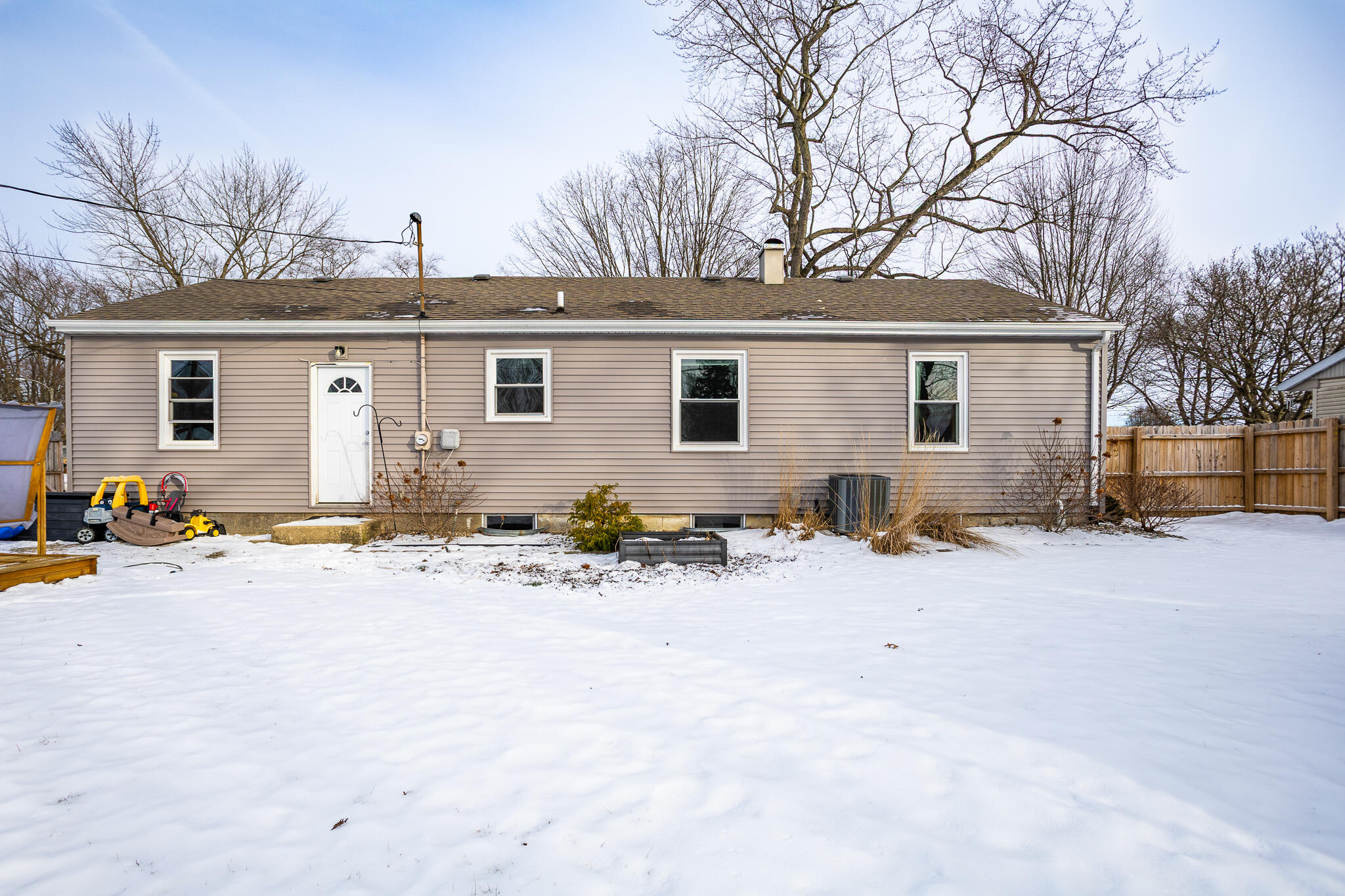 903 South Main Street Crown Point, IN 46307 - Photo 5 of 29 2048x1365