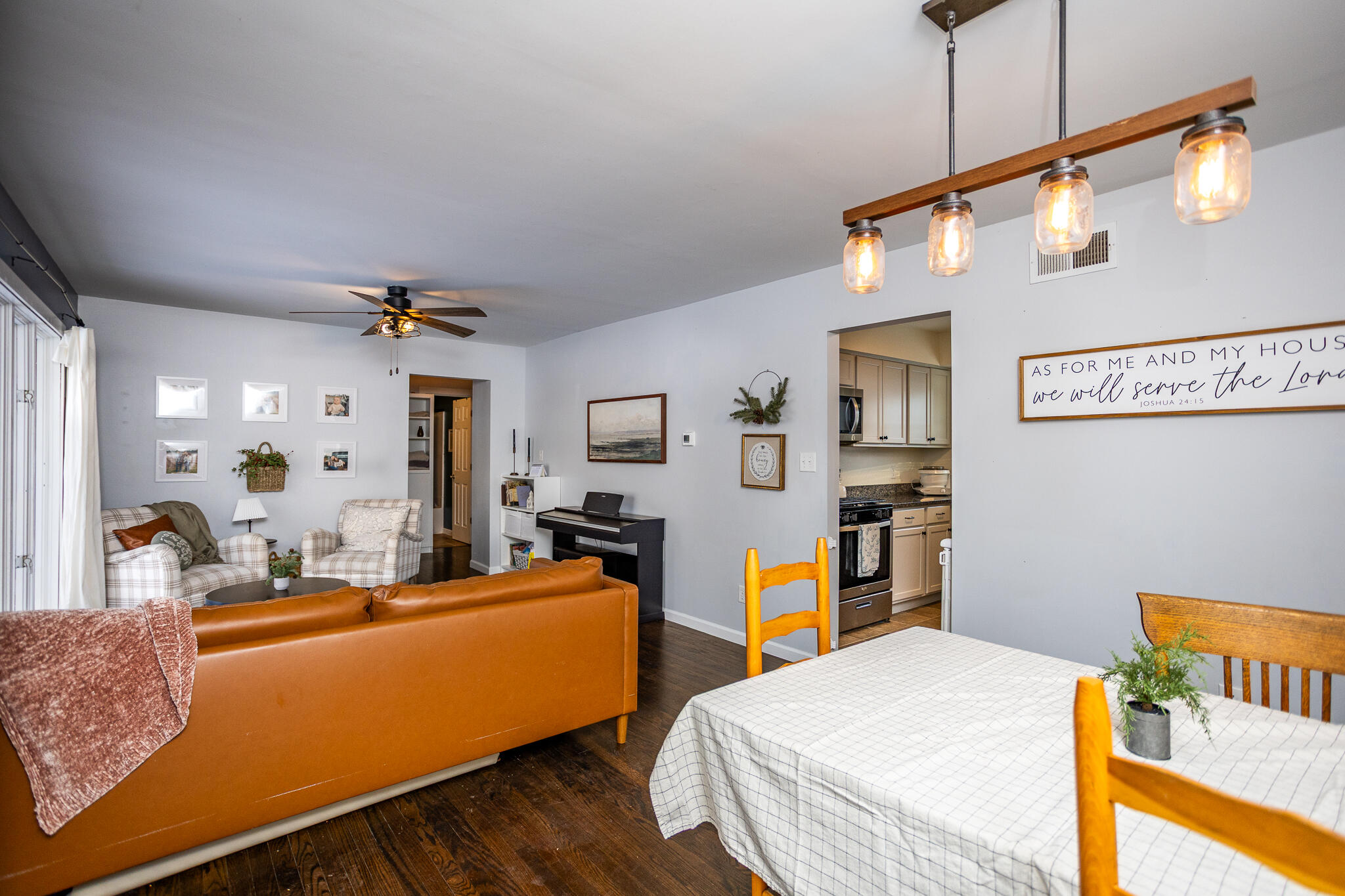 903 South Main Street Crown Point, IN 46307 - Photo 9 of 29 2048x1365