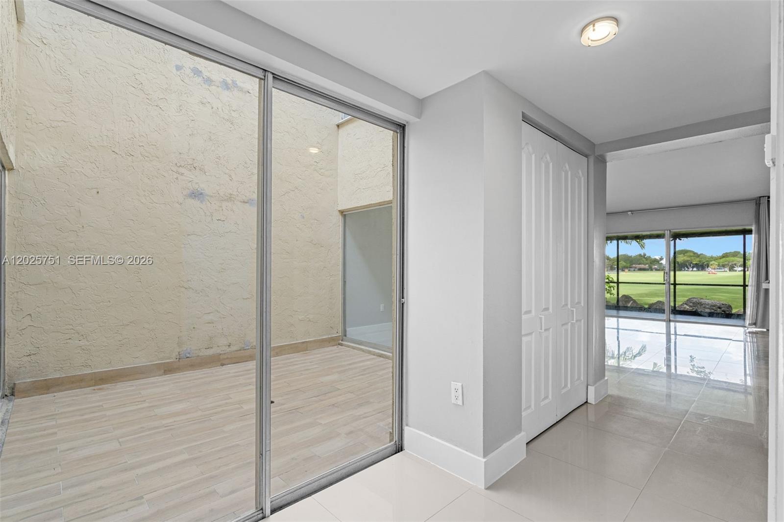 14357 Kendale Lakes Circle Miami, FL 33183 - Photo 17 of 67