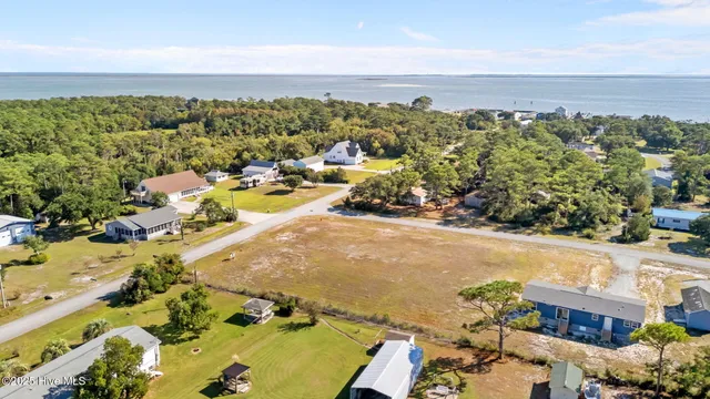 $135,000 | 151 Barbee Street, Harkers Island, NC 28531