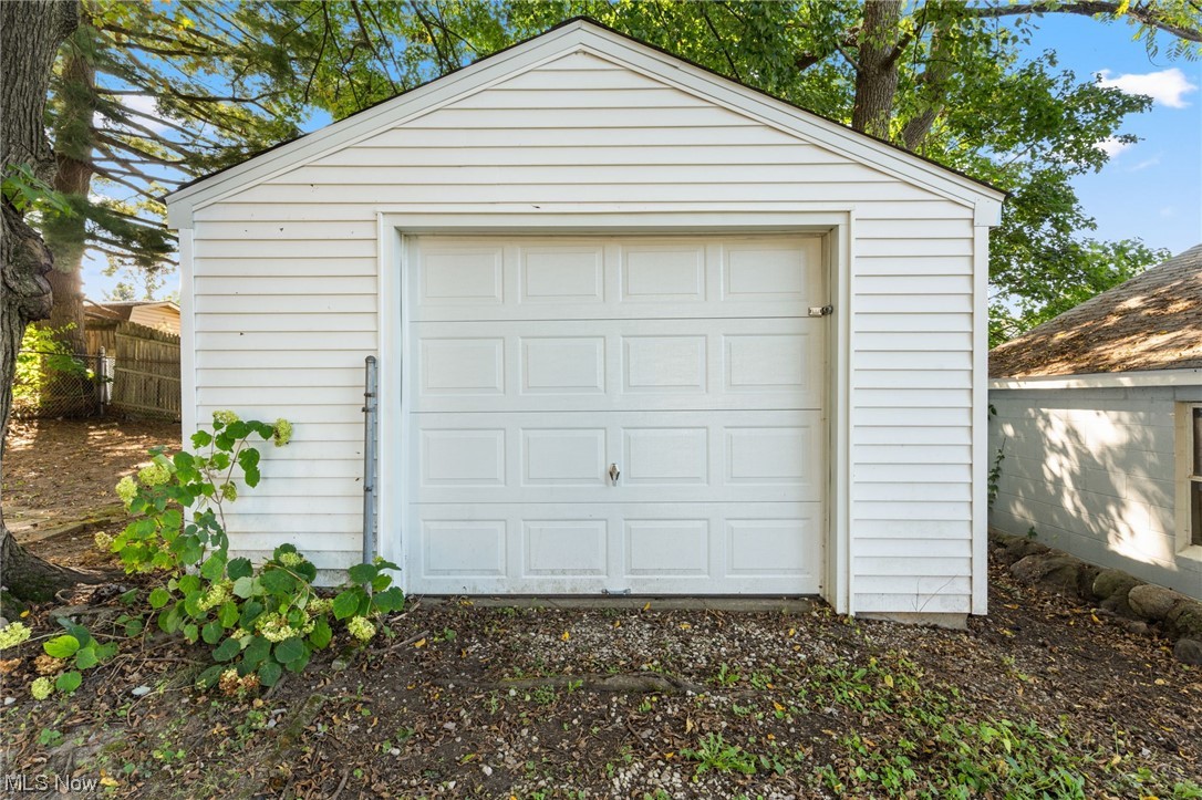 898 Reed Avenue Akron, OH 44306 - Photo 4 of 26 Garage featuring garage