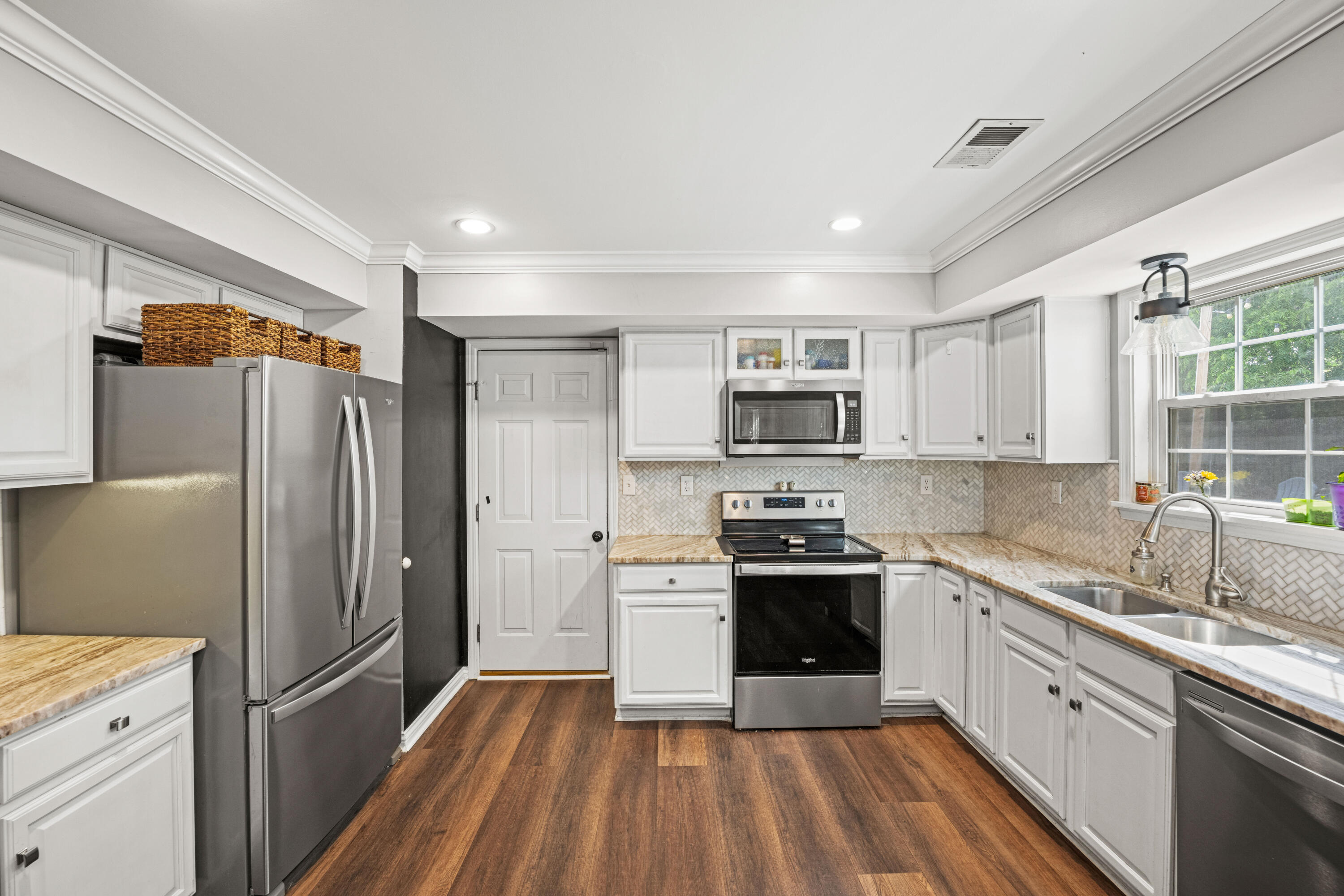 269 Meadow Valley Road Lexington, KY 40511 - Photo 13 of 45 JSB_3203
