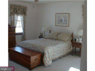 582 Province Line Road Allentown, NJ 08501 - Photo 2 of 6