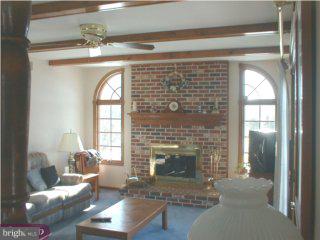 582 Province Line Road Allentown, NJ 08501 - Photo 4 of 6