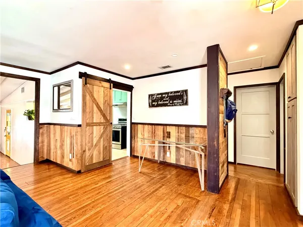 $967,000 | 2925 Knoxville Avenue, Long Beach, CA 90815