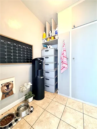 $967,000 | 2925 Knoxville Avenue, Long Beach, CA 90815