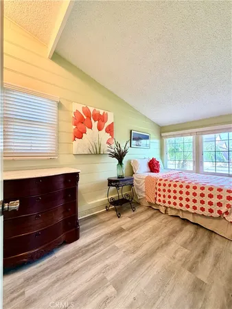 $967,000 | 2925 Knoxville Avenue, Long Beach, CA 90815