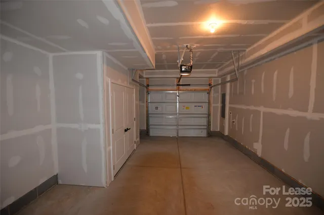 $2,300 | 3724 Ellington Street, Charlotte, NC 28211