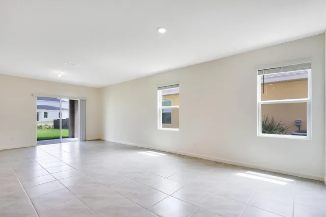 $4,000 | 12335 Southwest Nettuno Way Port, Port St. Lucie, FL 34987