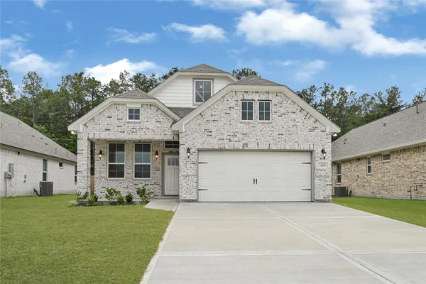$365,000 | 509 Little Spg Court, Anahuac, TX 77514
