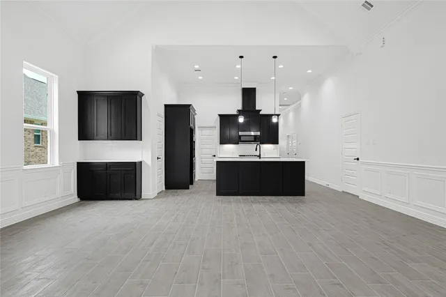 $365,000 | 509 Little Spg Court, Anahuac, TX 77514