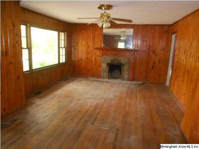 320 Polly Reed Road Northeast Birmingham, AL 35215 - Photo 5 of 14