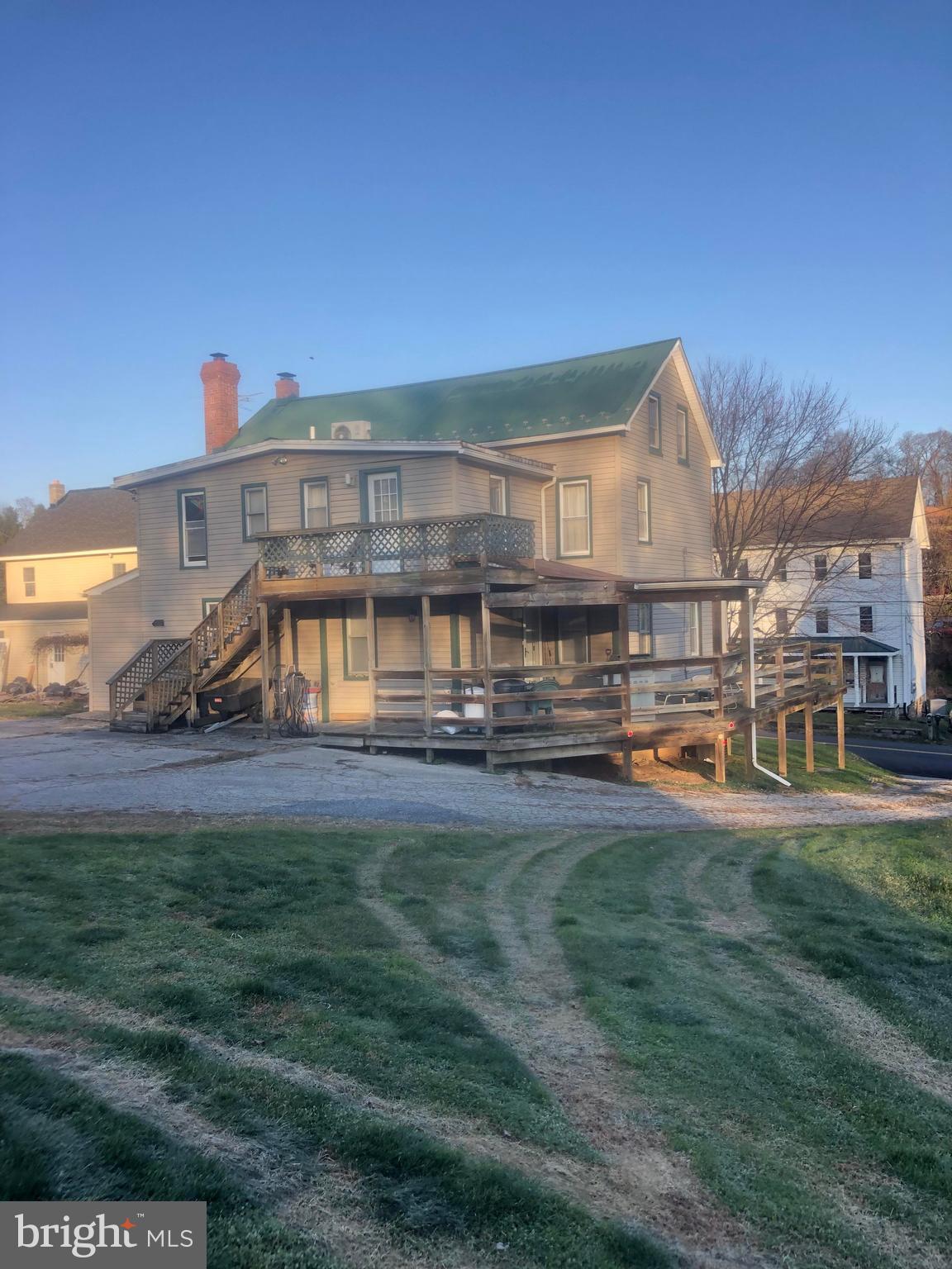422 Bull Run Road Wrightsville, PA 17368 - Photo 20 of 46 a view of a house with swimming pool