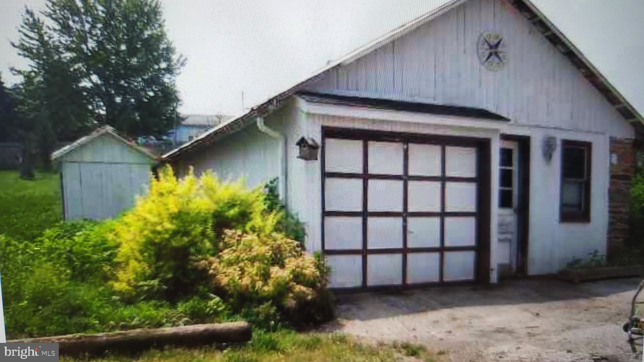 422 Bull Run Road Wrightsville, PA 17368 - Photo 42 of 46 a front view of a house with a yard