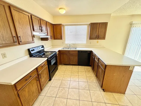 $1,695 | 9007 West Malapai Drive, Peoria, AZ 85345