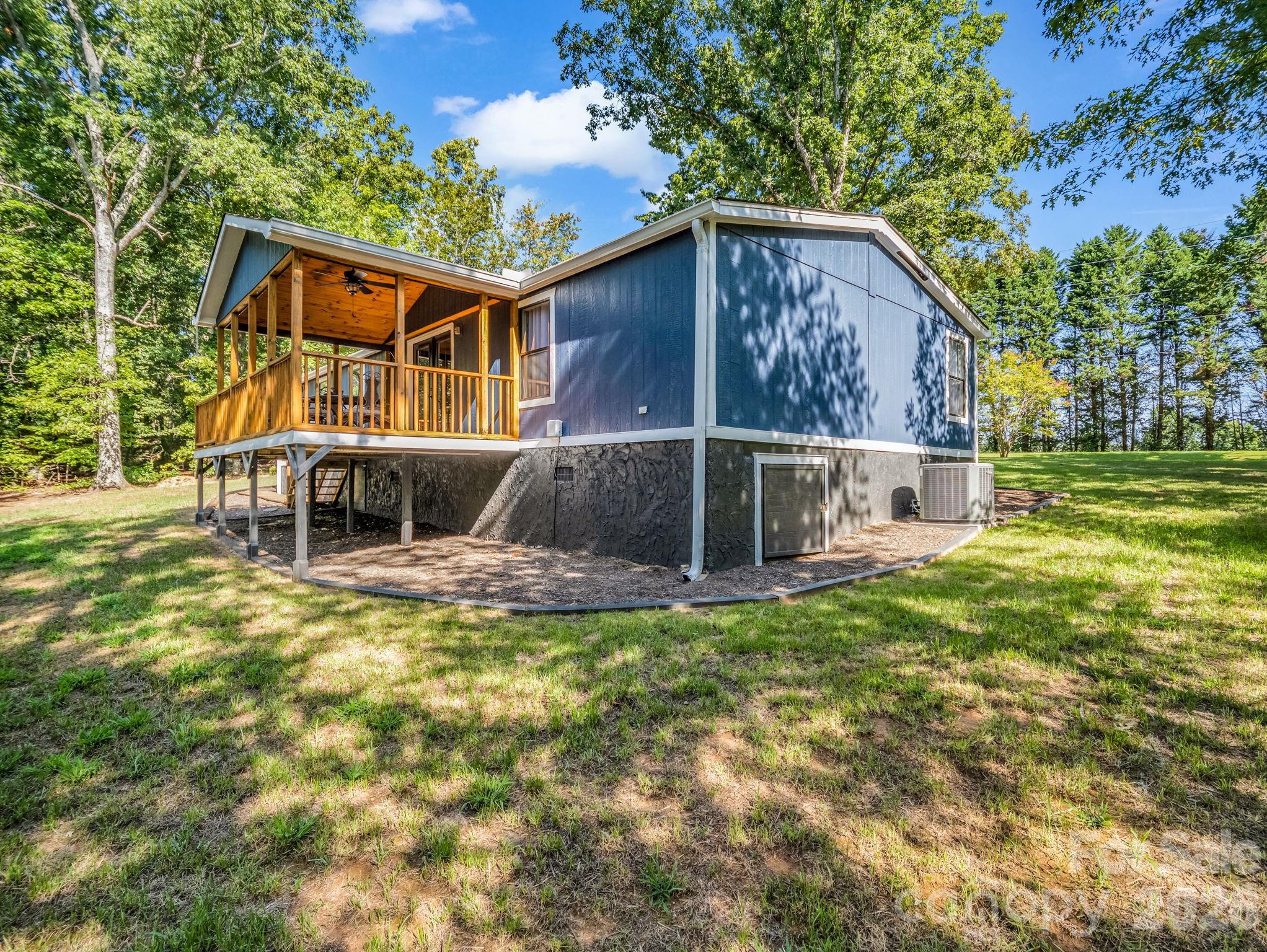 1120 Sandy Plains Road Tryon, NC 28782 - Photo 38 of 39 Gallery Image 38
