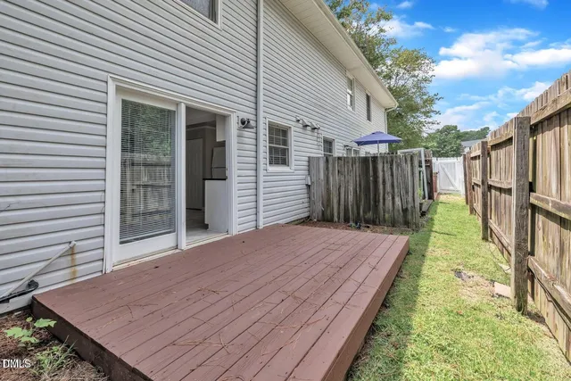 $1,550 | 1227 Jamestown Court, Cary, NC 27511