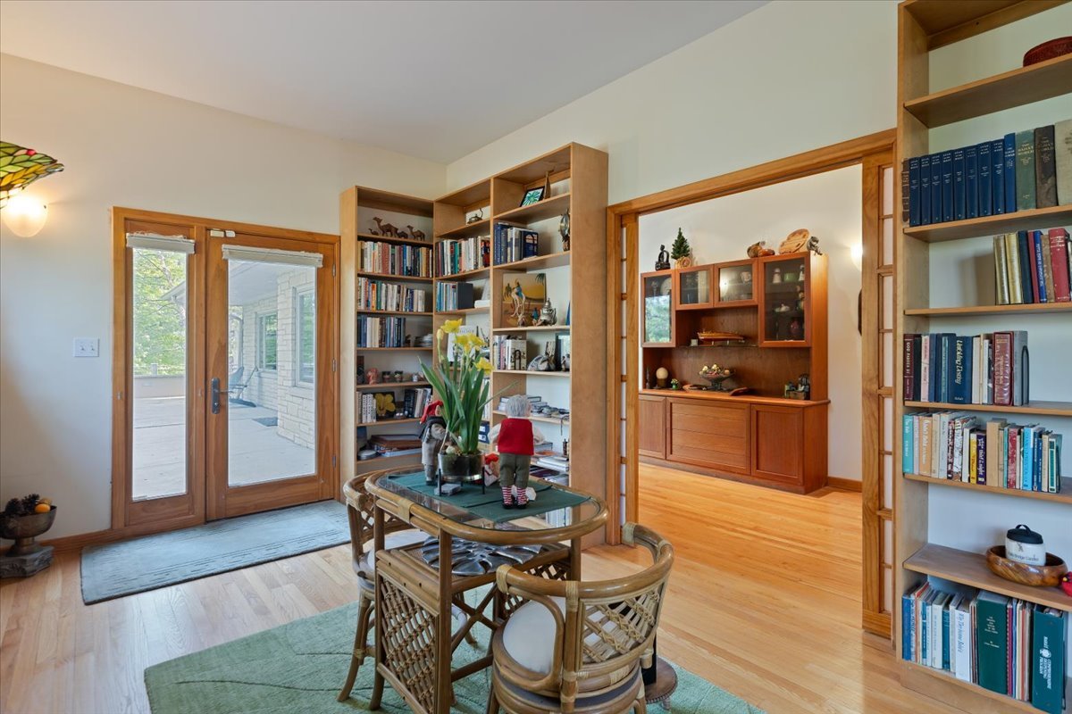 3464 Old Mill Road North Highland Park, IL 60035 - Photo 17 of 64