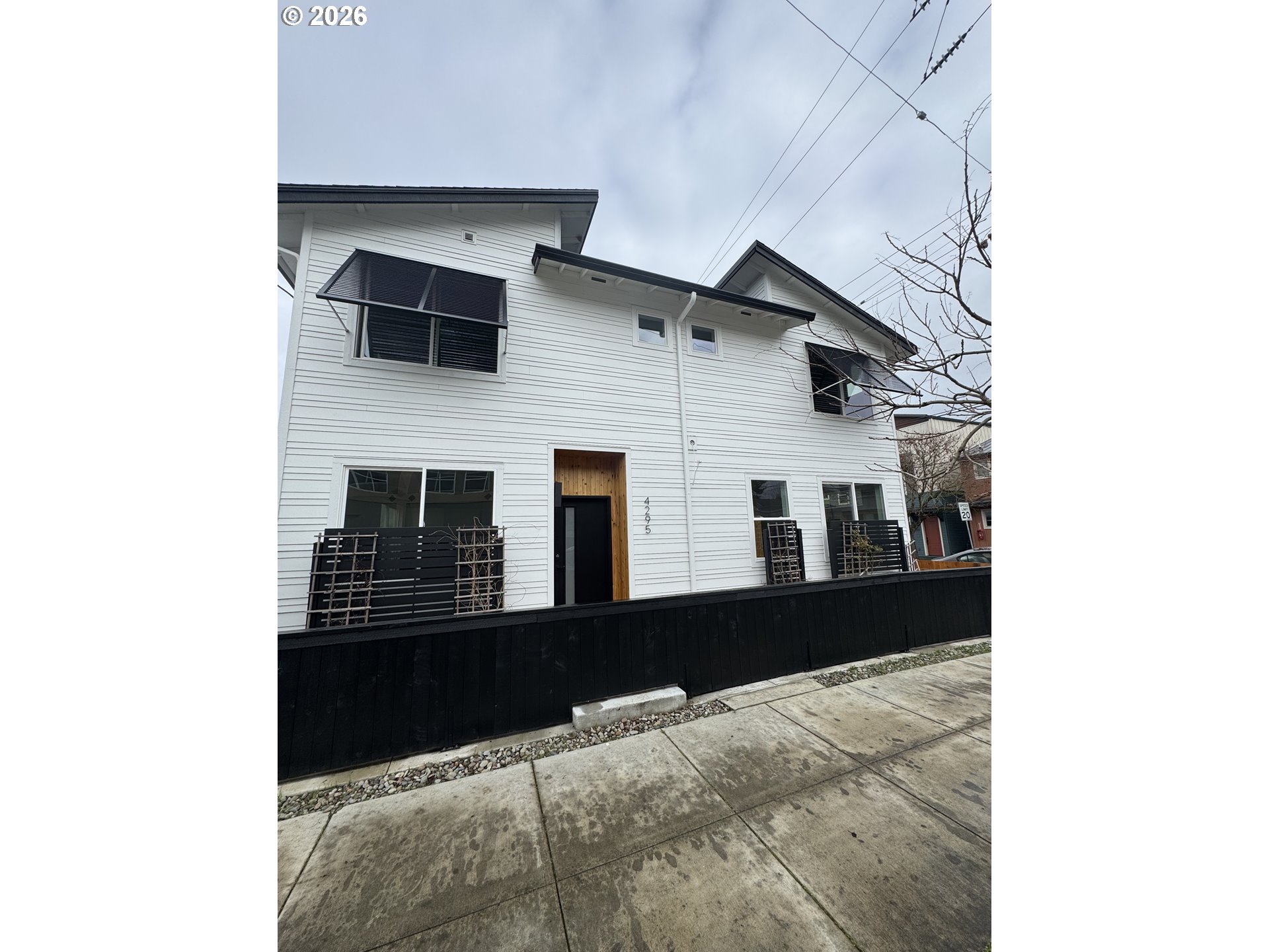 4235 Southeast Division Street Portland, OR 97206 - Photo 12 of 24