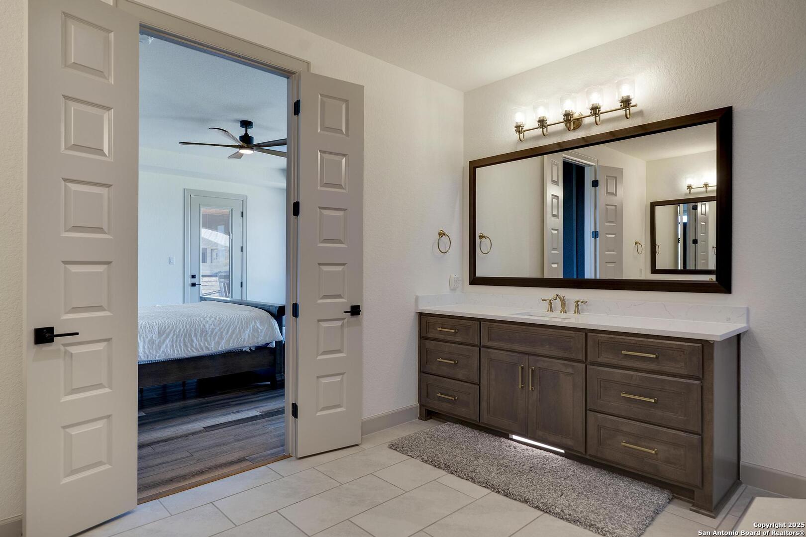 321 Vista View Place Spring Branch, TX 78070 - Photo 19 of 47